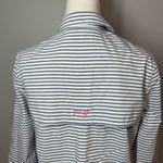 Vineyard Vines ‎ blue white striped performance vented button down shirt size 0 Photo 4