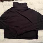 SheIn Cropped Turtleneck Photo 0