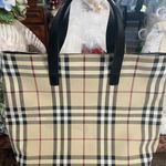 Burberry London handbag Photo 0