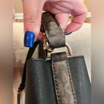 Michael Kors Suri Medium Bucket Handbag Crossbody Photo 11