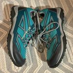 Columbia  Omni Tech Hiking Shoes Photo 5