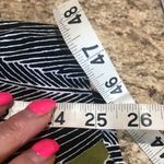 East 5th  Black and Green Skirt Size 8 Photo 3