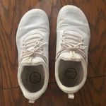 Tolos Barefoot shoes white Size 7.5 Photo 0