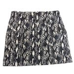Jolt Women’s Gray & White Mini Skirt Size 7/28 (Juniors) Photo 1