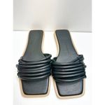 Dolce Vita Shoes Womens Size 8.5 Black Nyx Slip On Flat Sandal Photo 1