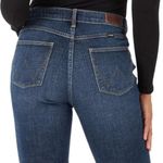 Wranglers new with tag high rise fierce flare B18‎ Photo 2