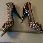 Unisa  Animal Print Beaded Heels Size 5.5 Photo 3