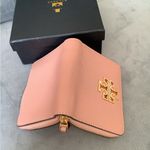 Tory Burch  wallet LIKE NEW 🌷🌷🌷 Photo 3
