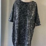 LuLaRoe  xxs Irma black white hi lo tunic swimsuit cover up dress casual Photo 0