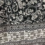 Lila Rose  V-neck paisley print boho top size medium Photo 2