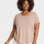 Ava & Viv  Women's Beige Short Sleeve Tee Photo 0