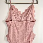 SheIn  Lace Trim Cami - Size 4XL, NWOT, Ruched Sides  Photo 3