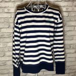 Vineyard Vines  Soft and Cozy Striped Whale logo sweatshirt size XS Photo 4