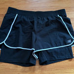 New Balance  shorts Photo 0