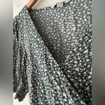 American Eagle Green Ditsy Floral Wrap Peasant Puff Festival Crop V-Neck Top Photo 2