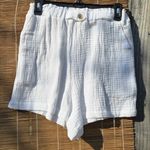 Love Note NWT White gauze shorts size medium Photo 0