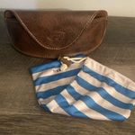 Fossil  SUNGLASSES GLASSES SOFT CASE MAGNETIC CLOSURE BROWN Photo 0