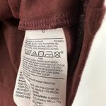 Old Navy Active size Large short sleeve tee shirt burgundy mesh shoulders loose Photo 3