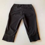 Cutter and Buck Annika Capri Golf Pants Photo 4