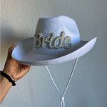 White Bride Cowboy Hat Photo 4