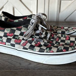 Vans  Women’s 8 Checkerboard Cherry Doheny Lace Up Low Top Sneakers Photo 0