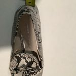 ZARA  Monochrome Snakeskin Pattern Loafers Photo 4