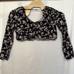 ZARA  Trafaluc Womens Size Large‎ Black Floral Long Sleeve Crop Top NWT Photo 2