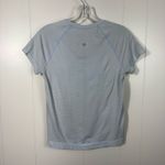 Lululemon Swiftly Tech Light Blue Lightweight Athletic Tee Top 6 Gym Athletic Photo 3