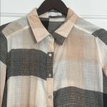 Love Riche Cream and Black Button Down Shirt with Dress Shirt Collar Photo 4