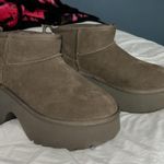 UGG Classic Ultra Mini New Heights Platform Boot Photo 0