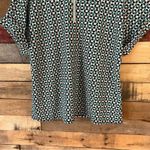 MELLODAY  Green‎ and Black Geo Print Top Medium Photo 8