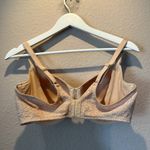Wacoal  Women’s Bra Underwire 953205 Beige Lace Size 38DDD Photo 4