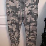 Garage Camouflage Sweatpants Size Large Photo 0