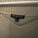 Poof New York Furry sweater Photo 1