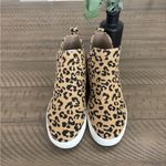 Soda NWOT- high top sneakers Photo 1