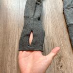 Lululemon Dark Heather Gray Fitted Hooded Jacket Athletic Size 6 Photo 2