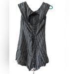 Forever 21 Black White Chevron Patterned Sleeveless Drawstring Waist Romper Photo 1