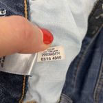 American Eagle  Size 4 Shorts Shortie AEO Low Rise Denim Cuffed Stretch Women's Photo 8