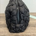 Urban Expressions | Black Daisy Puffer Cosmetic Bag 💄 Photo 1