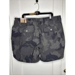 prAna  Halle Short Plus II Charcoal Camo Womens 18W/07 Mid Rise Standard Trail Photo 5