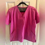 Carhartt scrub top Photo 0