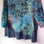 Vintage Essentials Size 1X Graphic V Neck Top Pastel Y2K Fairy Whimsical Blue Photo 7