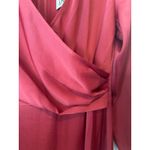 Iris & Ink Red V Photo 6