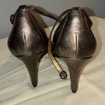 Tahari  Marion Womens 6.5M Metallic Bronze Pointed Toe Ankle Strap Heels Shoes Photo 2