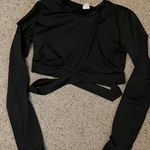 Amazon Twist long sleeve crop top Photo 0