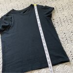 Everlane Crewneck Crop Short Sleeve Tshirt Black (XSmall) Photo 2