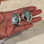 Silver tone faux turquoise conch earrings western NFR rodeo classic chic Photo 0