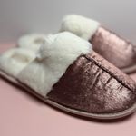 Luxurious Pink Joyfolie Women's Slippers Size 8 Photo 1