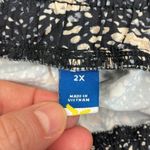 Old Navy Extra High-Waisted Dolphin-Hem Run Shorts 2.5-inch inseam 2X Photo 6