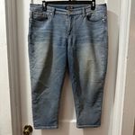 Seven7 Girlfriend Denim Capris in 16 Photo 0